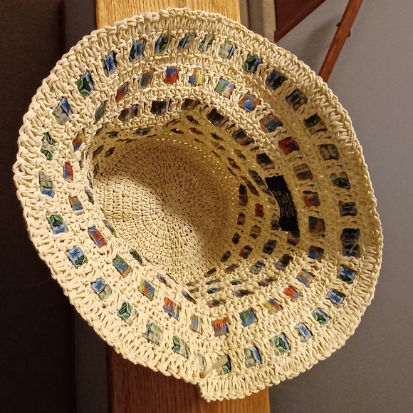 EUC The Cap Woven Paper & Ribbon Hat - Picture 4 of 6
